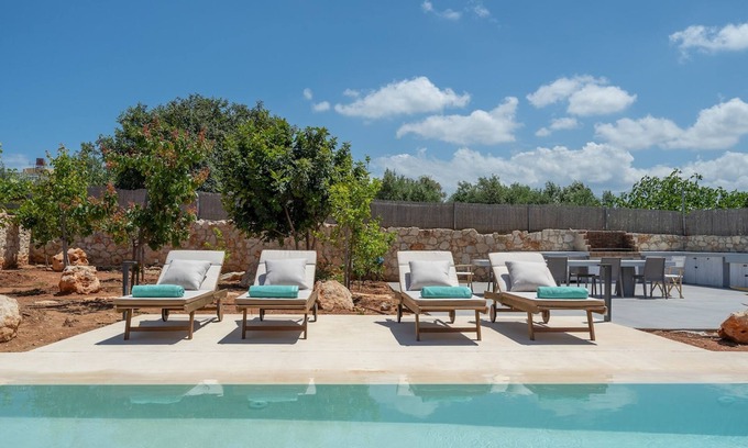 Kounoupidiana Villa | Le Mont Blanc for large groups, sleeps 13