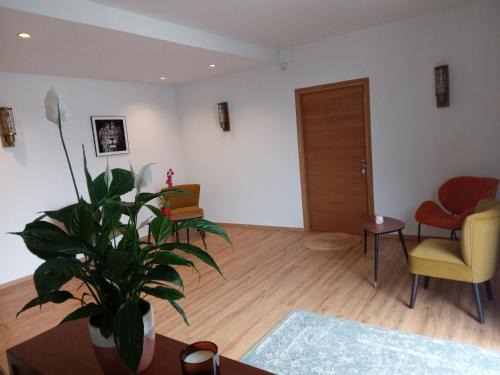 Monsempron-Libos Hotel | Le MotelChic