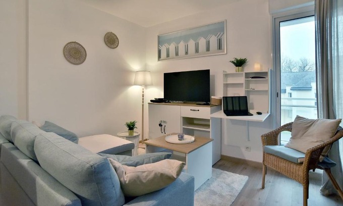 Matignon Apartment | Le Nid de Montbran - Avec balcon