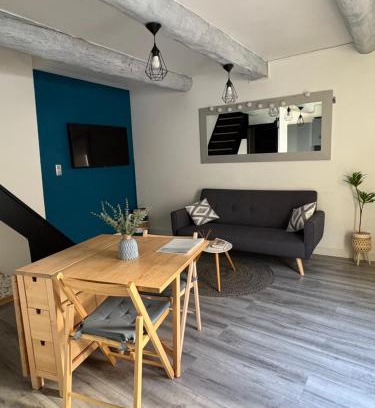 Lambesc Apartment | Le Nid Provençal