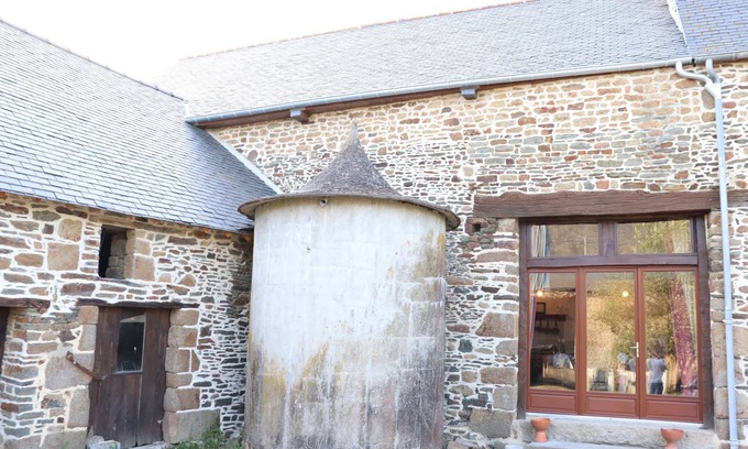 Saint-Georges-de-Grehaigne House | Le Petit Vauclair: At the gates of Mt Saint-Michel