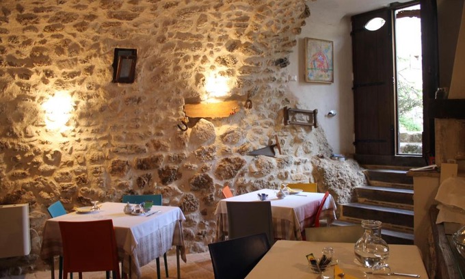 Assergi Bed & Breakfast | Le Pagliare Del Gran Sasso