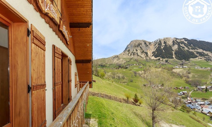 Saint-Jean-d'Arves House | LE Petit Bonheur - St-jean-d'arves