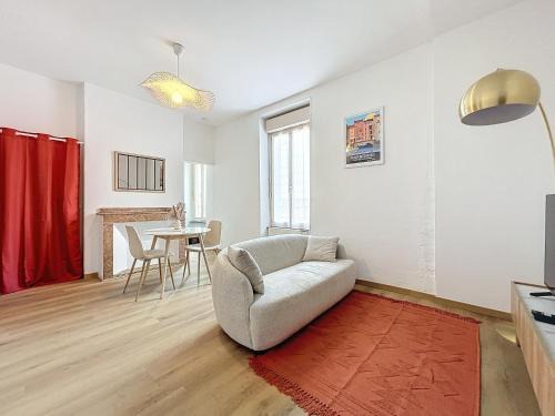 Le Bourg Apartment | Le Petit Sud - Appartement Proche des Halles - Wifi