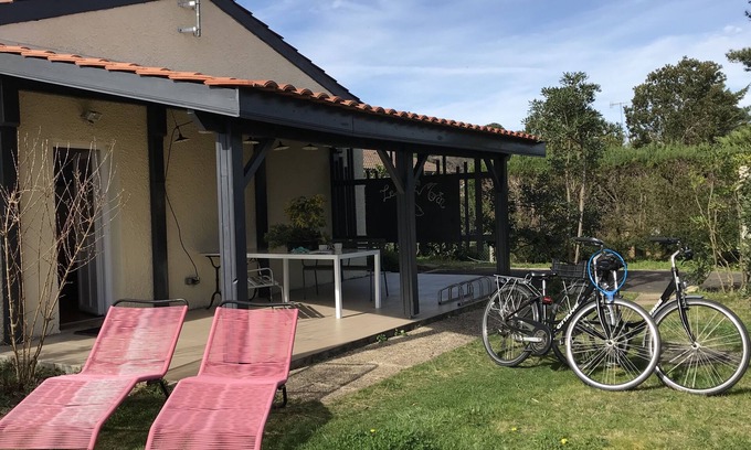 Gujan-Mestras House | LE PIED MARIN Gîte * Bicycles, linen, cleaning included, € breakfast