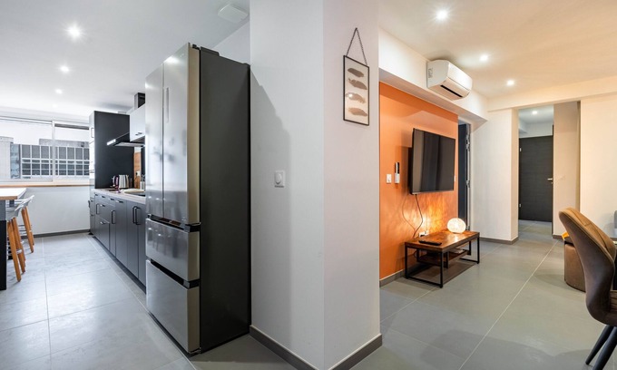 Saint Nicolas - Charles III - Ville vieille - Trois Maisons - Leopold Apartment | Le Prouvé - Three Bedroom Apartment, Sleeps 6