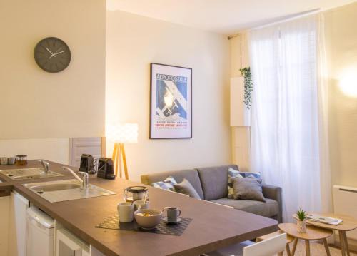 Saint-Cyprien Apartment | Le Saint Nicolas by Cocoonr