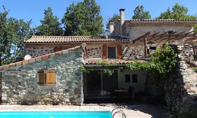 Lussas House | Le Vallon des Eto⭐: "La Bergerie" -Ardèche, Nature, Spa and private swimming pool