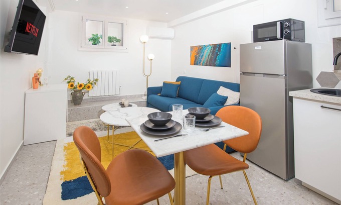 Liberation Apartment | Le Valrose | Studio in the center of Nice | En Souplex