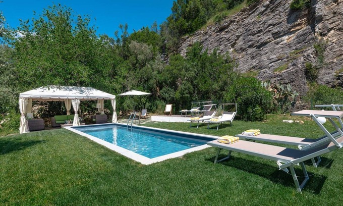 Monsummano Terme Villa | Le Vie Cave, Monsummano Terme, Pistoia and Montecatini Terme