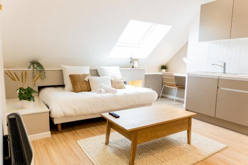 Le Mans Apartment | Le Zen - Superbe logement - Centre - Tram - Gare