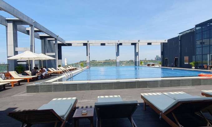 Sihanoukville City Centre Resort | Legend Hotel and Resort