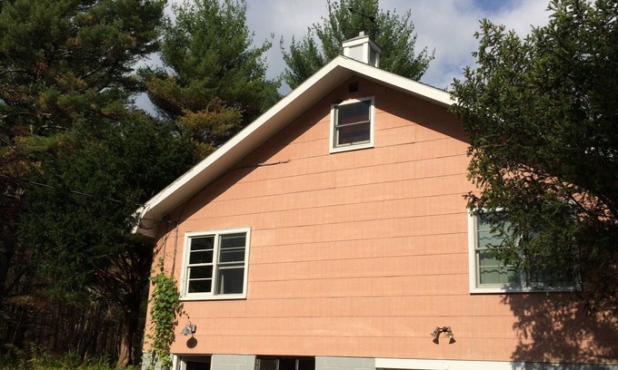 Saugerties House | Legendary Big Pink in Saugerties/Woodstock Minimum 3 night booking