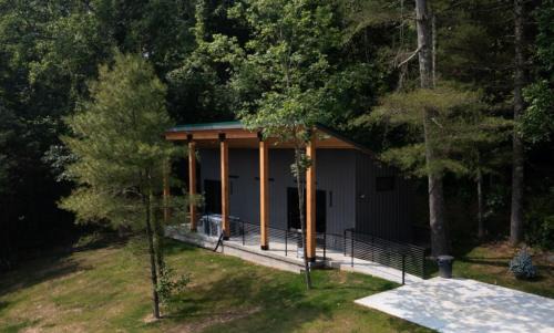 Logan House | Legends Lane E - by The Chalets