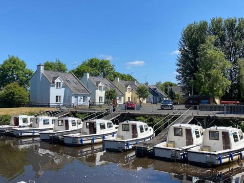 Carrick-on-Shannon House | Leitrim Quay - Riverside Cottage 8