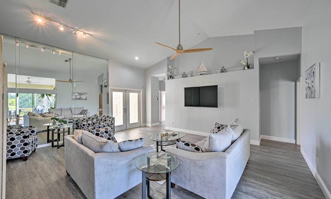 Falcons Glen House | Lely Resort Home w/Lanai - 1 Mi to Golf Course!