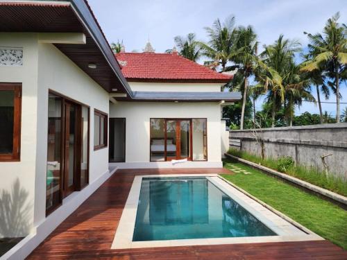 Blahbatuh Villa | Lembayung Villa