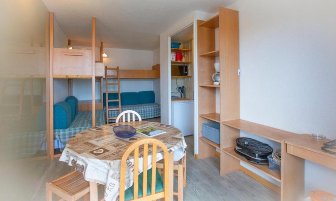 Besse-et-Saint-Anastaise Apartment | Les Aliziers