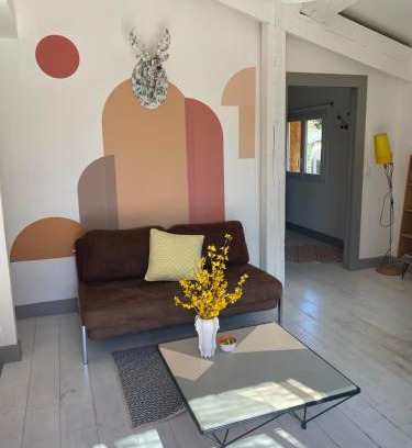 Saumane-de-Vaucluse House | Les cabanes de Vallis Clausa