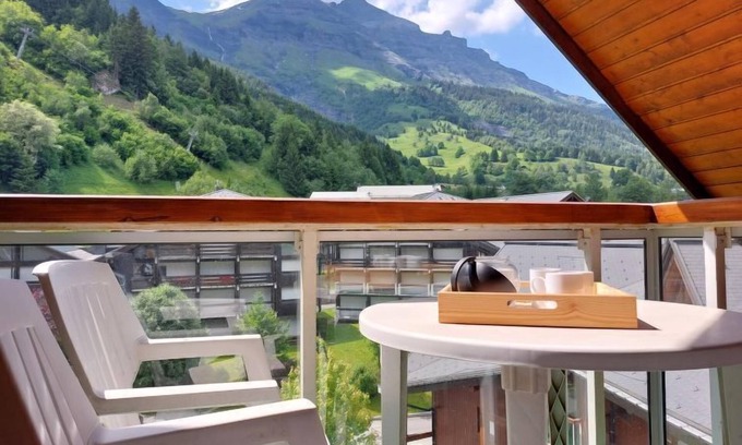 Les Contamines-Montjoie Apartment | Les Combettes D et E by Interhome
