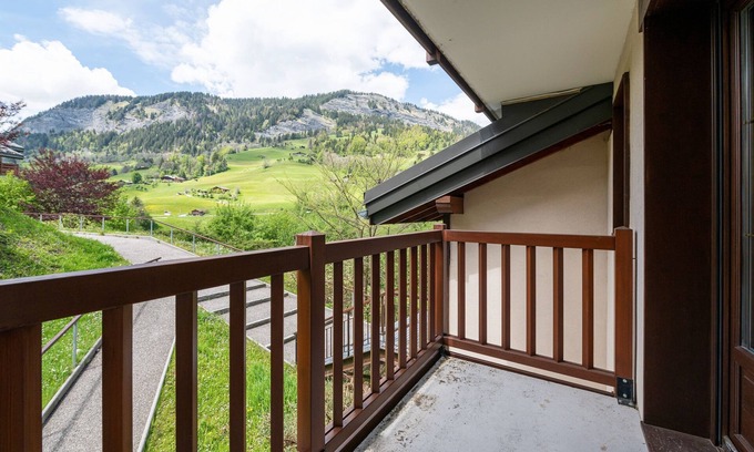 Flumet Apartment | Les Evettes - Appt vue montagne