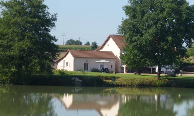 Ciry-le-Noble House | Les Gardonnières - CIRY-LE-NOBLE
