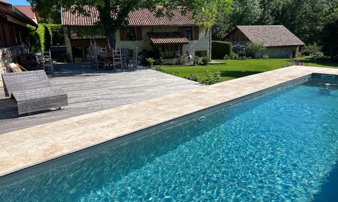 Saint-Rambert-en-Bugey Bed & Breakfast | Les Granges de l'Eblouaz