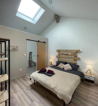 Avanton Bed & Breakfast | Les Iris - Chambre Chêne - petit déjeuner