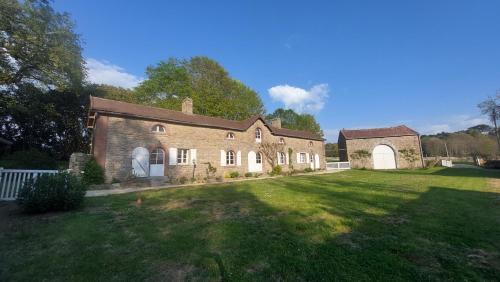 Coatroual House | Les Jardins de Bathilde - Au sein du Château de Bothané