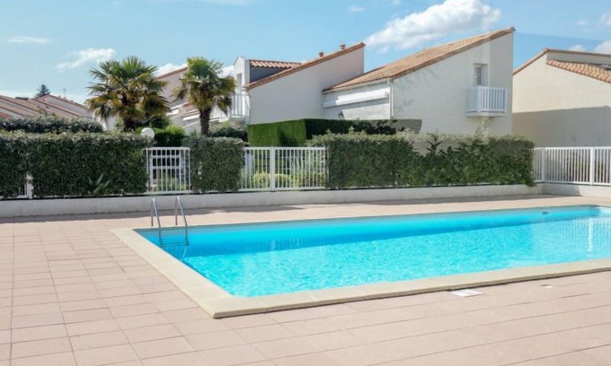 Vaux-sur-Mer House | Les Jardins de l'Océan by Interhome