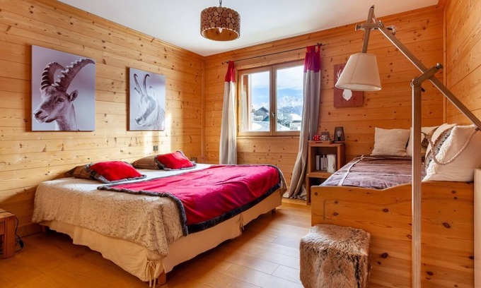 La Plagne-Tarentaise House | Les Marm'hôtes - Chamois room - 3 pers. - Family guest house