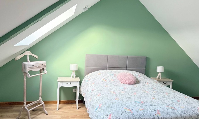 Saint-Vigor-le-Grand Apartment | Les Pensées