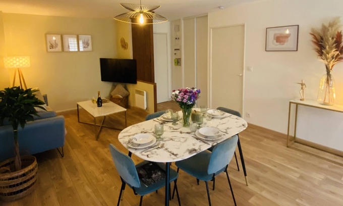 Chateauroux Apartment | Les Rives de L'indre