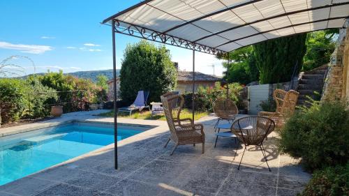 Valaurie Bed & Breakfast | Les Toits de Valaurie