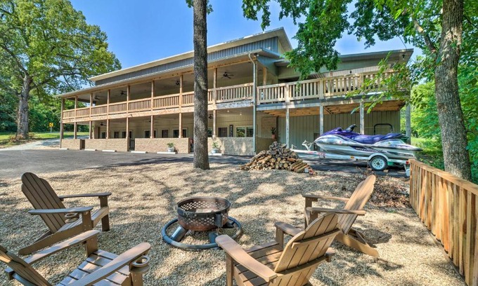 Bull Shoals Apartment | Less Than 1 Mi to Marina Beautiful Bull Shoals Retreat