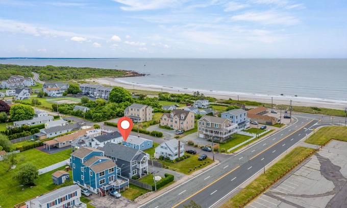 Eastward Look House | Less than 1000 feet from sinking your toes into the beach!