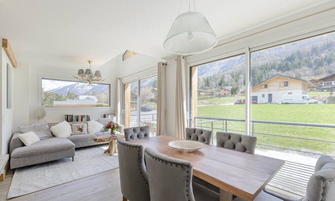 Les Bossons Ski Chalet | Levant - Chalet Moderne 6pax | Views | Terraces | Comfort