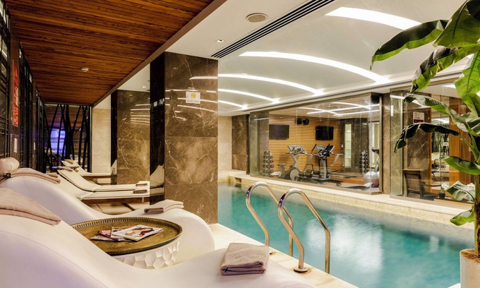 Cagaloglu Hotel | Levni Istanbul Hotel Handwritten Collection