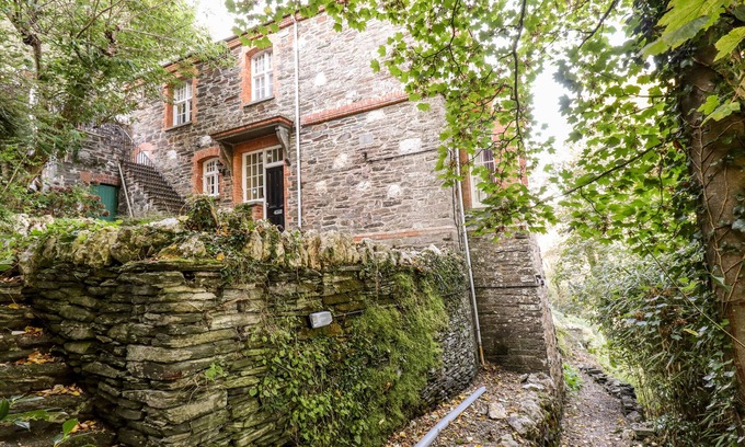 Boscastle House | LEWARNE, pet friendly, character holiday cottage in Boscastle