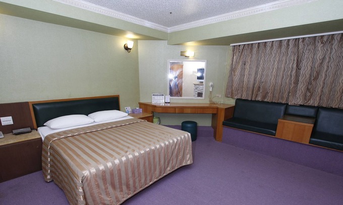 Banqiao Hotel | Li Ti Hotel