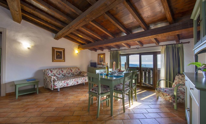 Liano-Formaga Apartment | Liano Violetta -view lake & parking, Gargnano, Italy