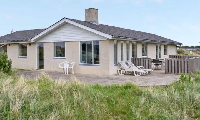 Klegod Strand House | "Lidewij" - 450m from the sea by Interhome