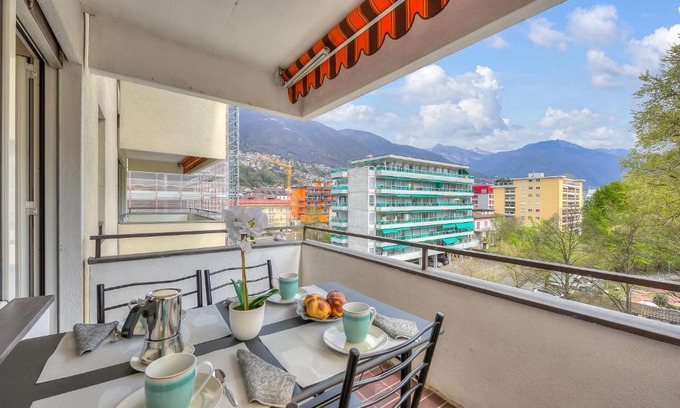 Locarno Apartment | Lido Apartment - Happy Rentals