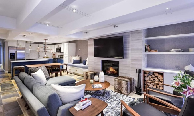 Aspen Apartment | Light-Filled Condo in Aspen
