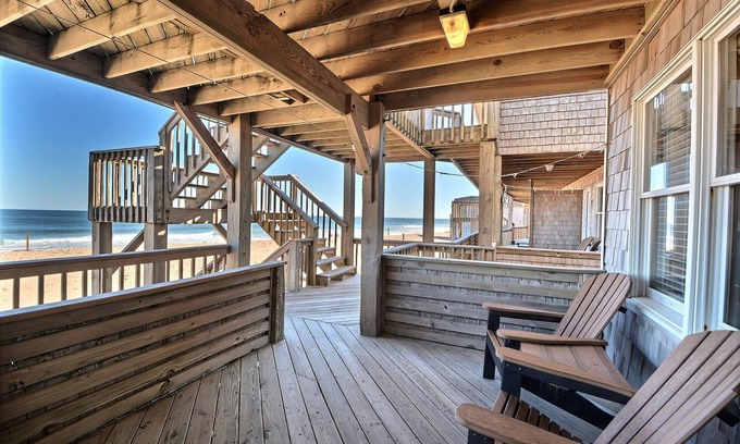 Buxton Hotel | Lighthouse View Oceanfront Lodging