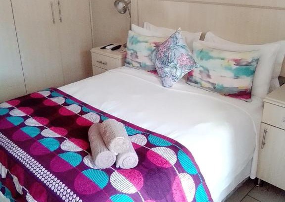 Lyttelton Manor House | LightStone Guesthouse