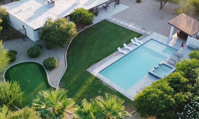 Coronado Foothills House | Lincoln Glow by LuxeKey | The Perfect Camelback Playground w/Pool, Spa & Billiards