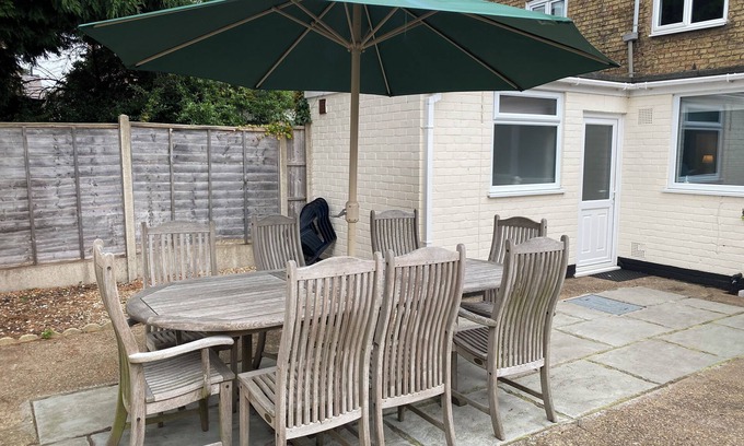 Lincoln House | LINCOLN HOUSE, pet friendly, character holiday cottage in Lincoln