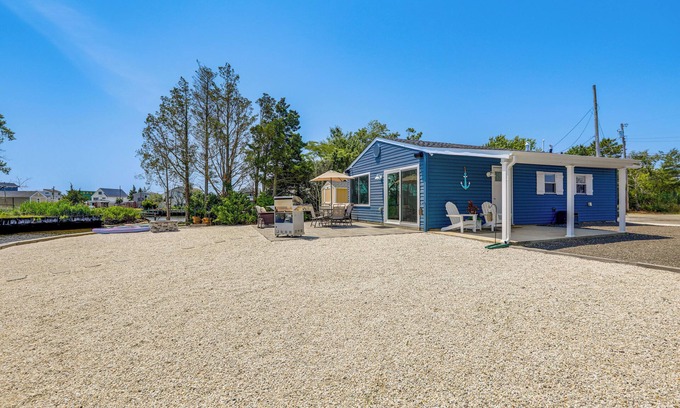Mystic Island House | Little Egg Harbor Township Retreat w/Private Dock