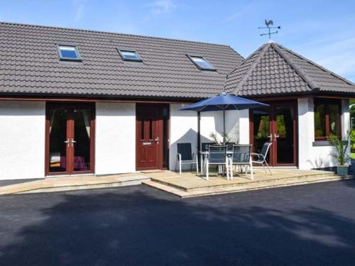 Marybank House | Little Chestnut
